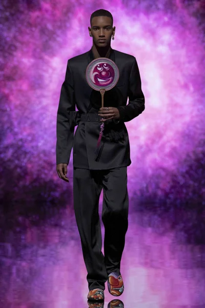 Look 45